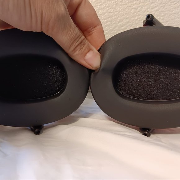 Mossy Oak Pink Camo Ear Protection Noise Reduce Canceling Folding Ear Muff Hunt - Picture 4 of 4